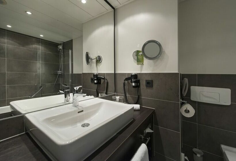 חדר קומפורט, Wyndham Grand Salzburg Conference Centre