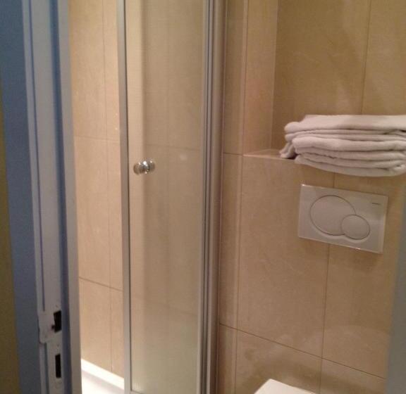 غرفة قياسية فردية, Albert Ii Oostende