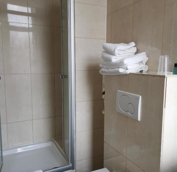 غرفة كومفورت, Albert Ii Oostende