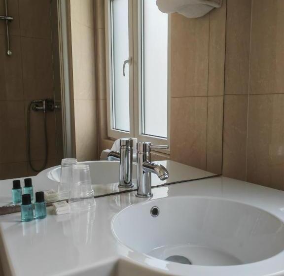 غرفة أساسية, Albert Ii Oostende