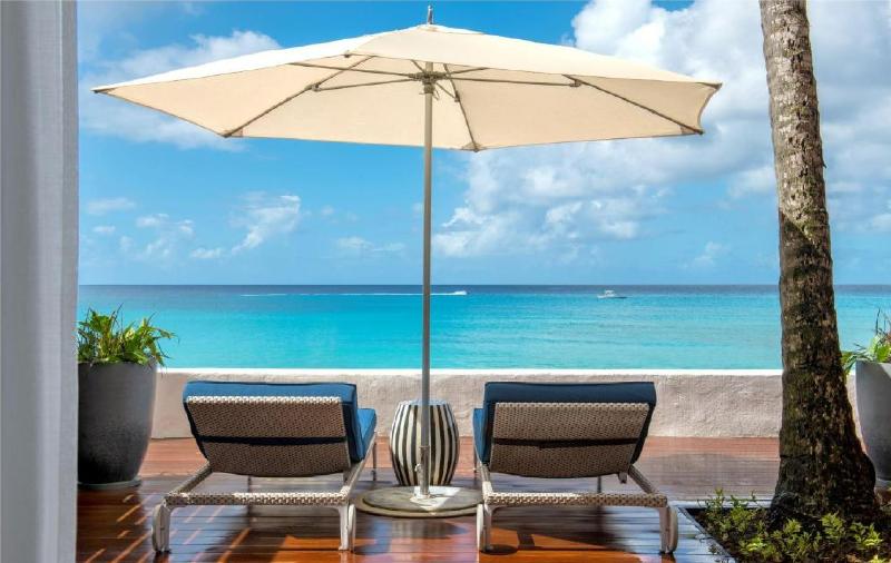 سوئیت با تخت بزرگ, Fairmont Royal Pavilion Barbados Resort