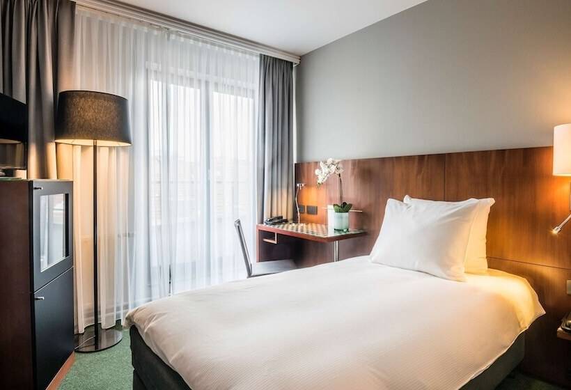 اتاق استاندارد یک نفره, NH Brussels Eu Berlaymont