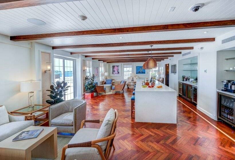 带2个双人床的标准工作室, Hamilton Princess & Beach Club A Fairmont Managed