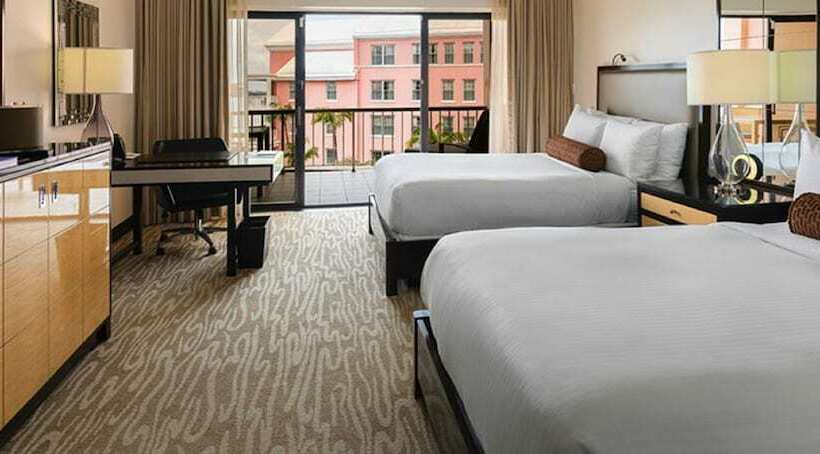 带2个双人床的标准工作室, Hamilton Princess & Beach Club A Fairmont Managed