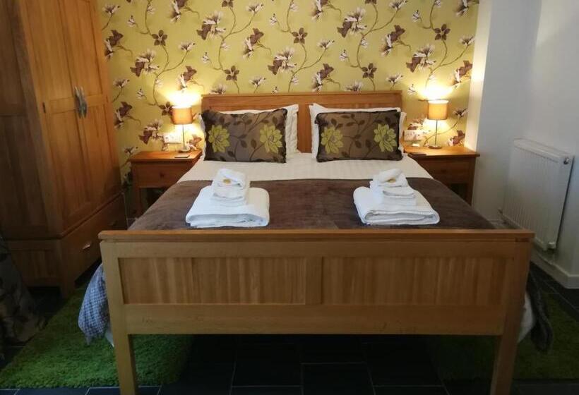 Номер Стандарт, Aberconwy House B&b