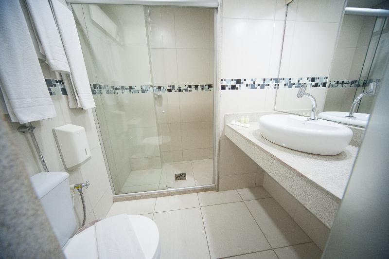 标准间, Golden Park Salvador