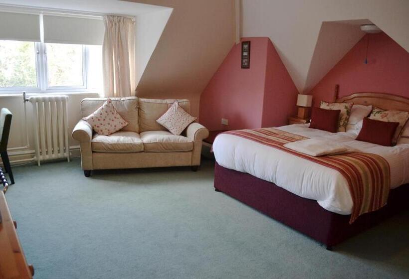 חדר סופריור, Northfield