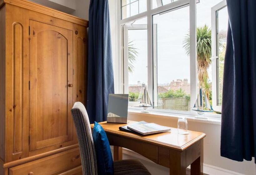 חדר סטנדרט יחיד, Northfield