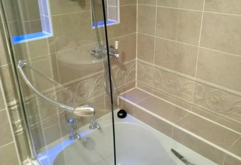 Executive-huone, Rogerthorpe Manor