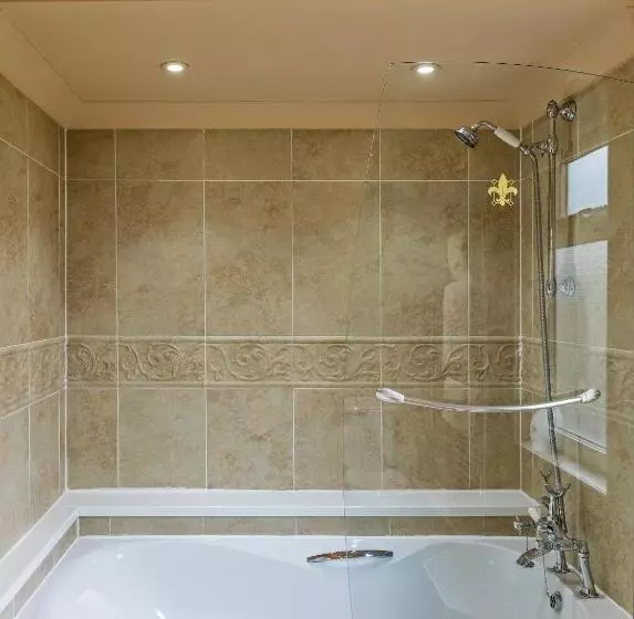 Executive-huone, Rogerthorpe Manor