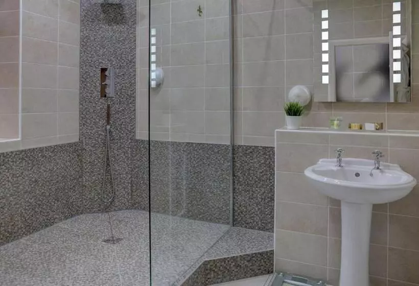 Executive-huone, Rogerthorpe Manor