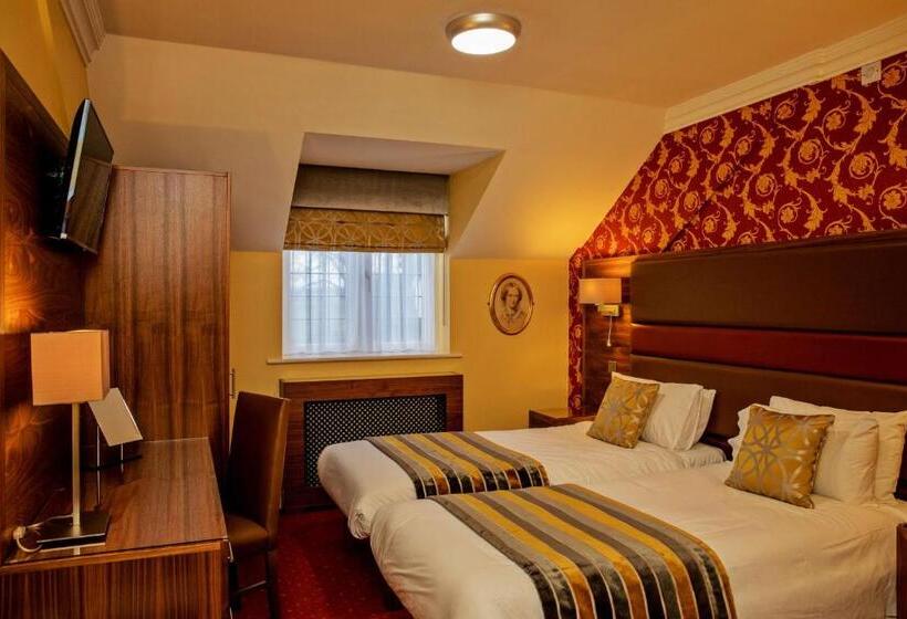 Номер Стандарт, Rogerthorpe Manor