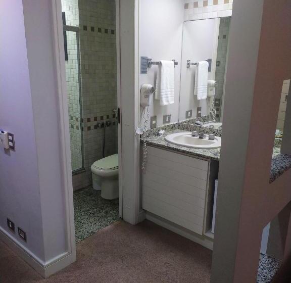 豪华三人间, Victoria Villa Curitiba By Nacional Inn