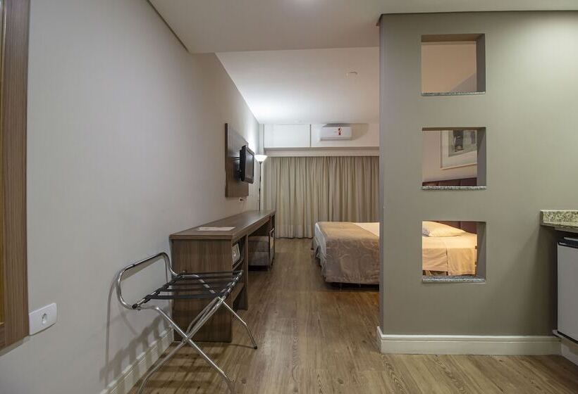 豪华三人间, Victoria Villa Curitiba By Nacional Inn