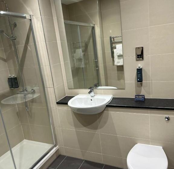 חדר משפחתי, Dragonfly Hotel King's Lynn