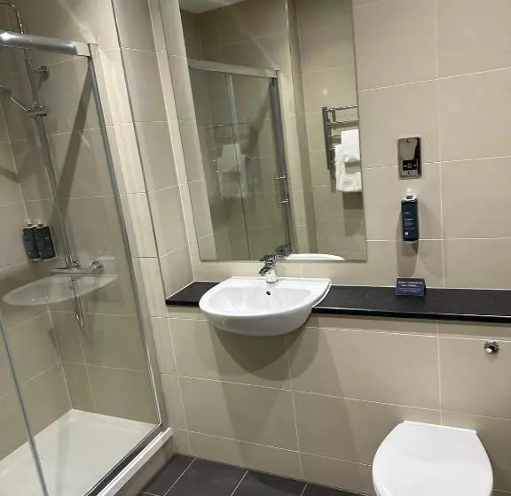 ファミリールーム, Dragonfly Hotel King's Lynn