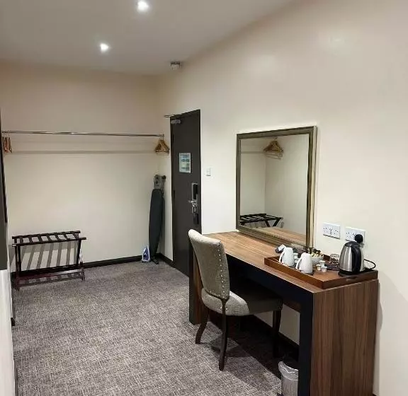 ファミリールーム, Dragonfly Hotel King's Lynn