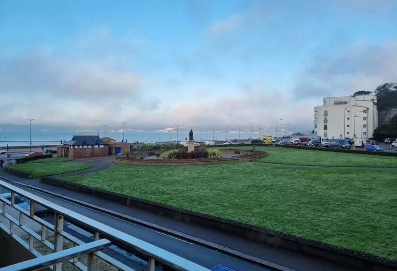 パークビューのデラックスルーム, Grand Jersey Hotel And Spa