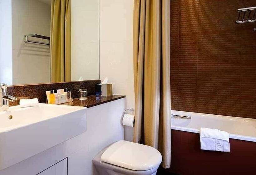 اتاق دلوکس با چشمانداز پارک, Grand Jersey Hotel And Spa