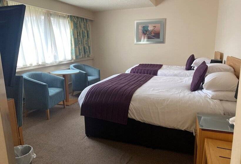 Номер Стандарт, Best Western Frodsham Forest Hills