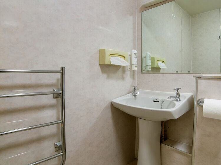 스탠다드 룸, Brentwood Aberdeen City Centre