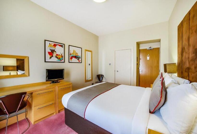 디럭스 룸, Brentwood Aberdeen City Centre