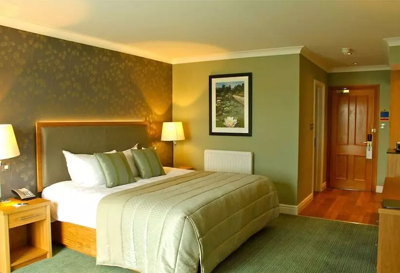 Standard Room, Carden Park Hotel, Golf Resort And Spa