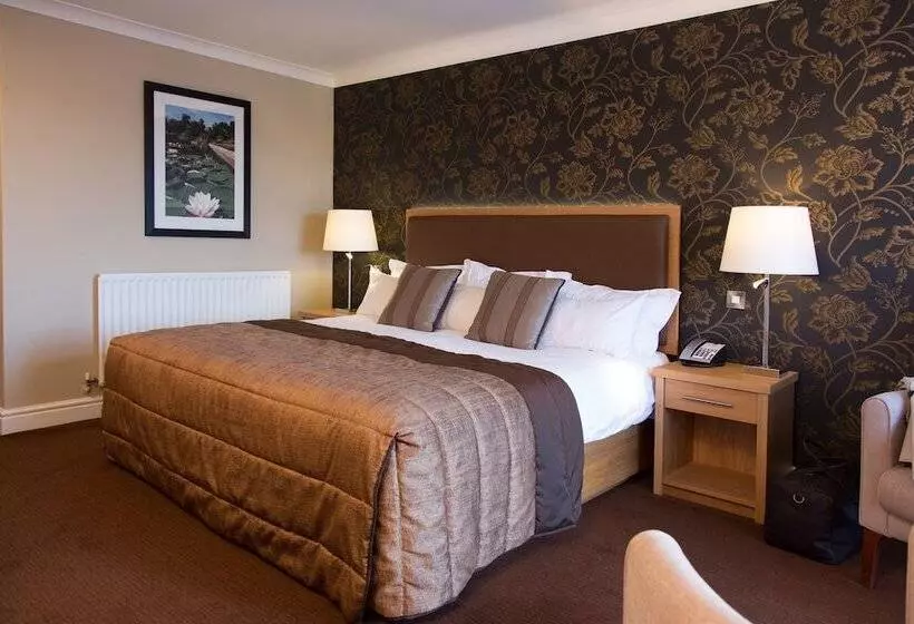 Standard Room King Size Bed, Carden Park Hotel, Golf Resort And Spa
