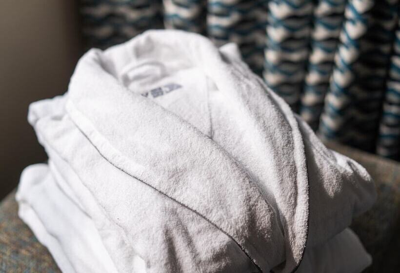 חדר דלוקס, Clandeboye Lodge