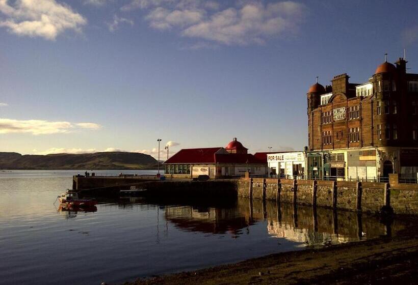 اتاق خانوادگی با چشمانداز دریا, Columba