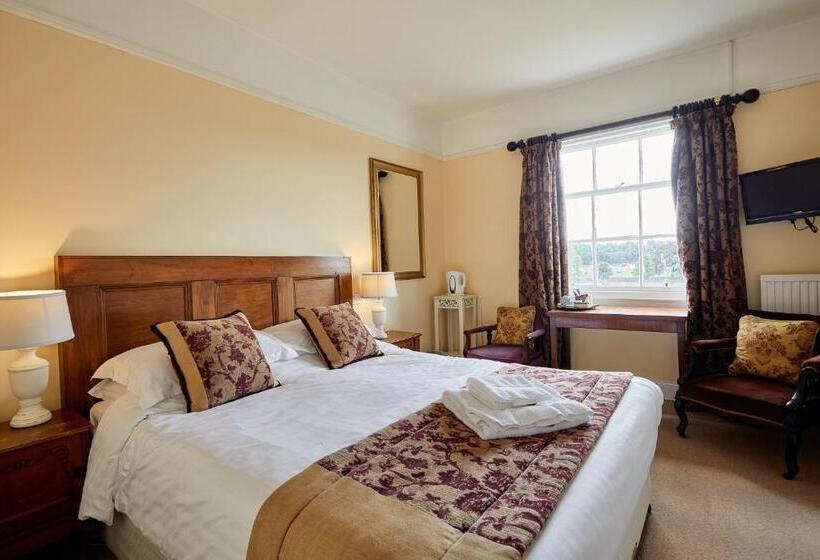 غرفة قياسية مطلّة علي النهر, Ednam House