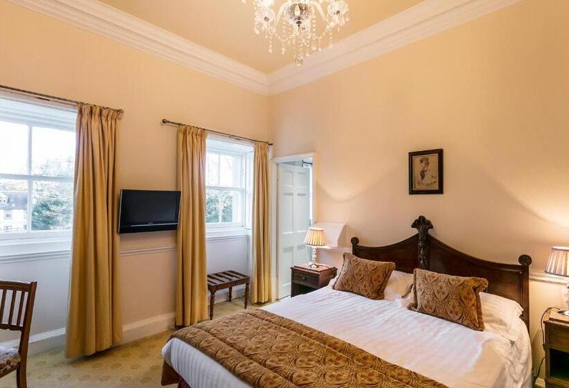 غرفة قياسية, Ednam House