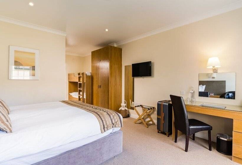 家庭间, Forest Lodge