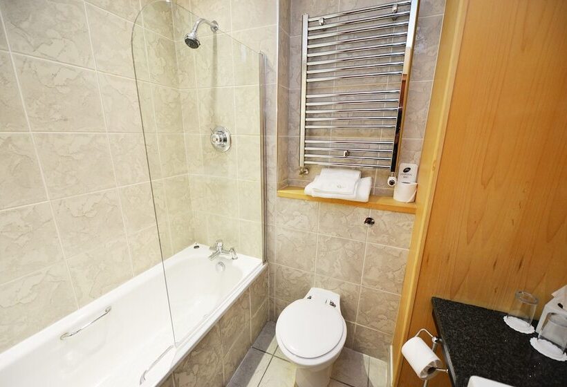 Номер Стандарт, Glynhill Hotel & Spa Near Glasgow Airport