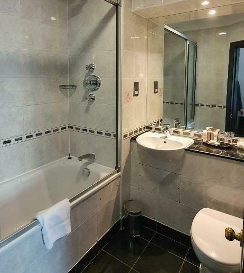 コンフォートトリプルルーム, Grange White Hall