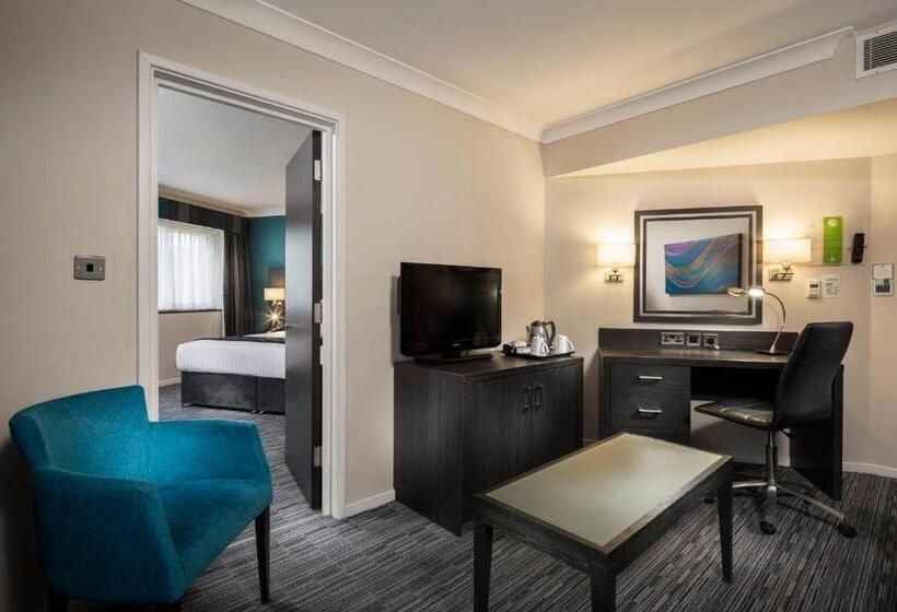 スイート, Holiday Inn London Gatwick   Worth, An Ihg