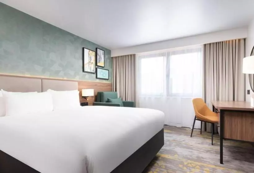 スタンダードルーム, Holiday Inn London Gatwick   Worth, An Ihg