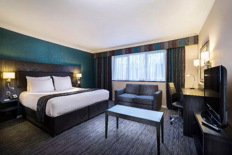 スタンダードルーム, Holiday Inn London Gatwick   Worth, An Ihg