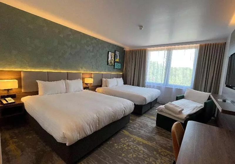 スタンダードルーム, Holiday Inn London Gatwick   Worth, An Ihg