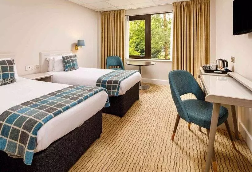 Classic Room, Mercure Hull Grange Park