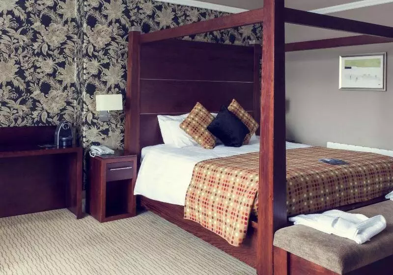 Superior Room, Mercure Hull Grange Park