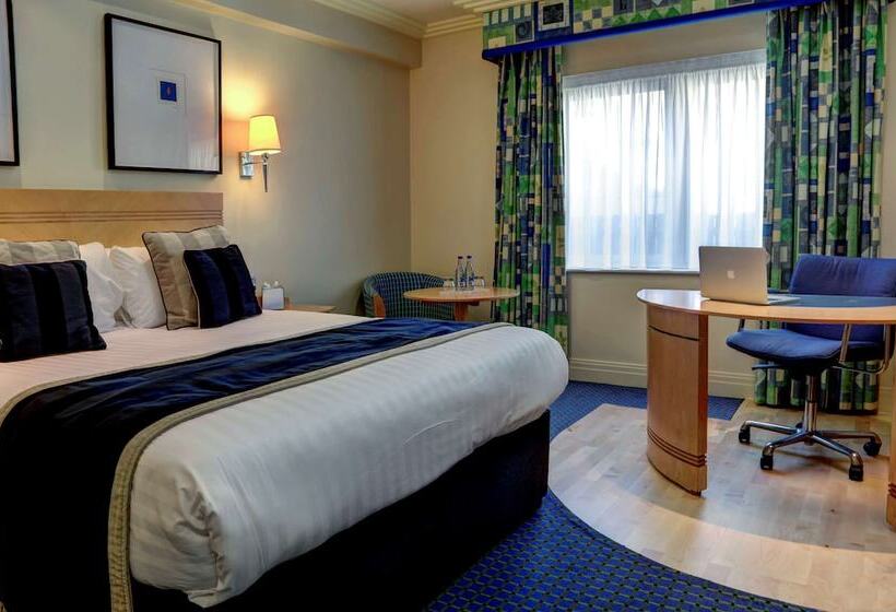 行政房间, The Bull Hotel; Sure Hotel Collection By Best Western