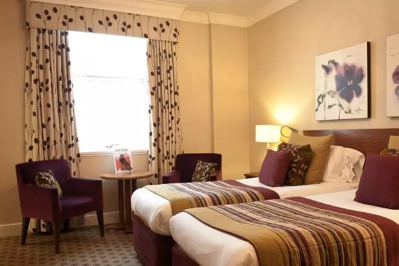 スタンダードルーム, The Bull Hotel; Sure Hotel Collection By Best Western