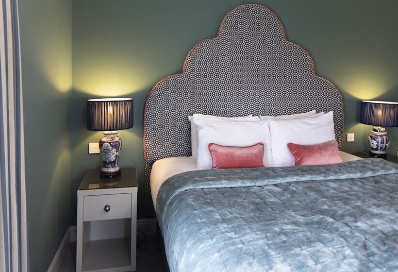 デラックスルーム, The Celtic Royal