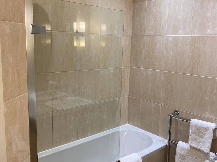 スタンダードシングルルーム, The Elizabeth House