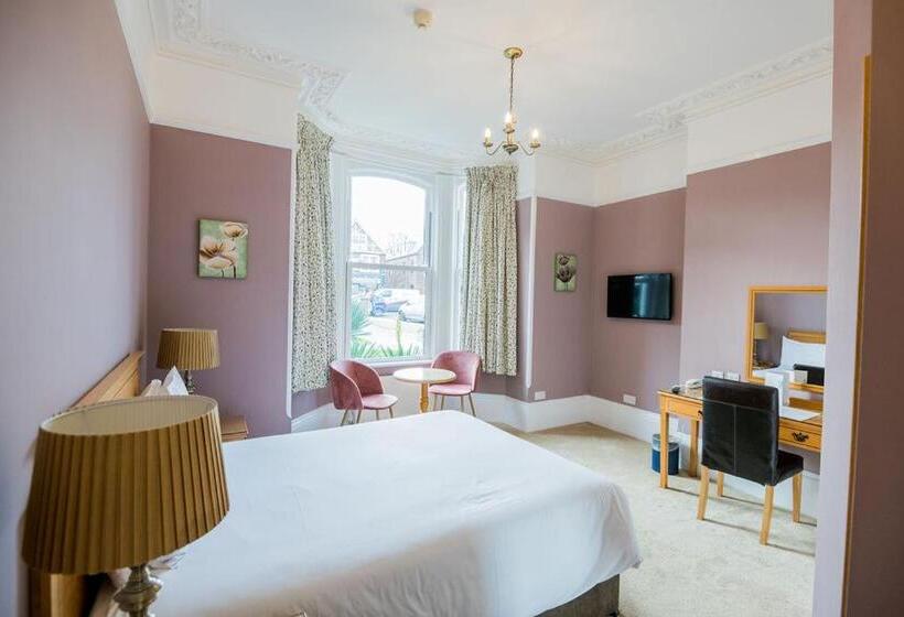 スタンダードルーム, The Elizabeth House