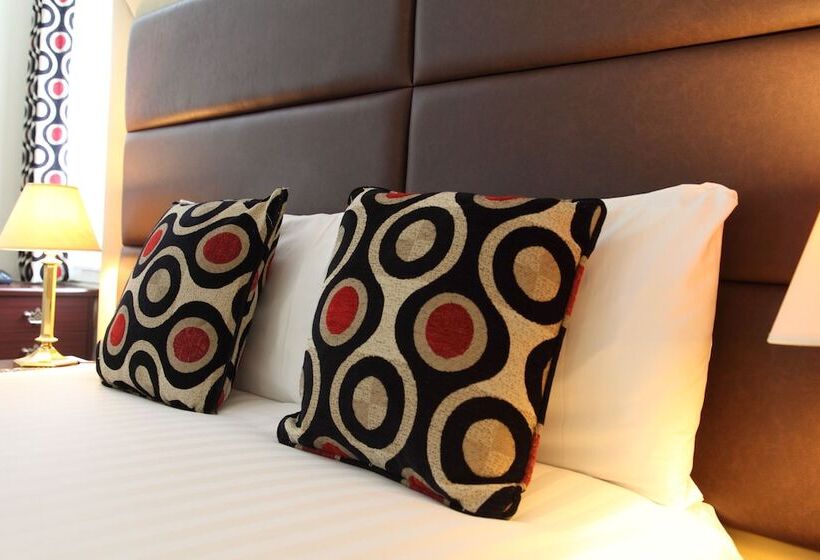 行政房间, The Imperial