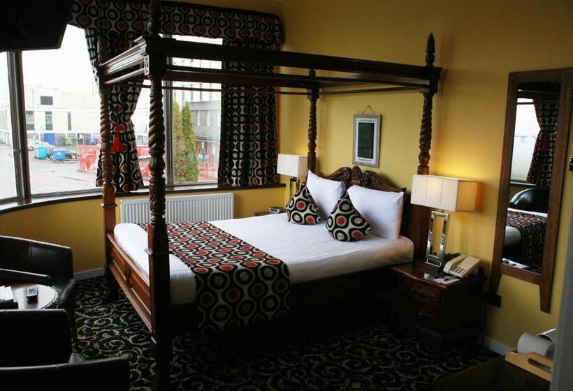 行政房间, The Imperial