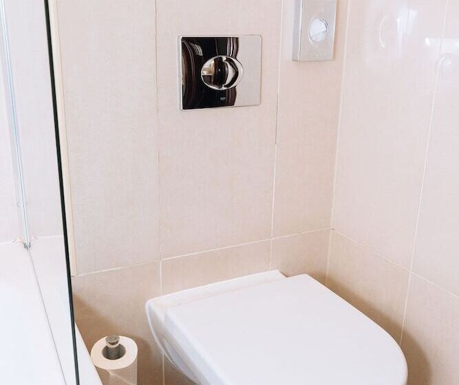 豪华单人间, The Premier Notting Hill