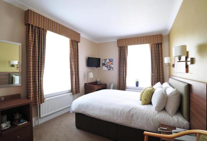 标准间内部标间, The White Lion